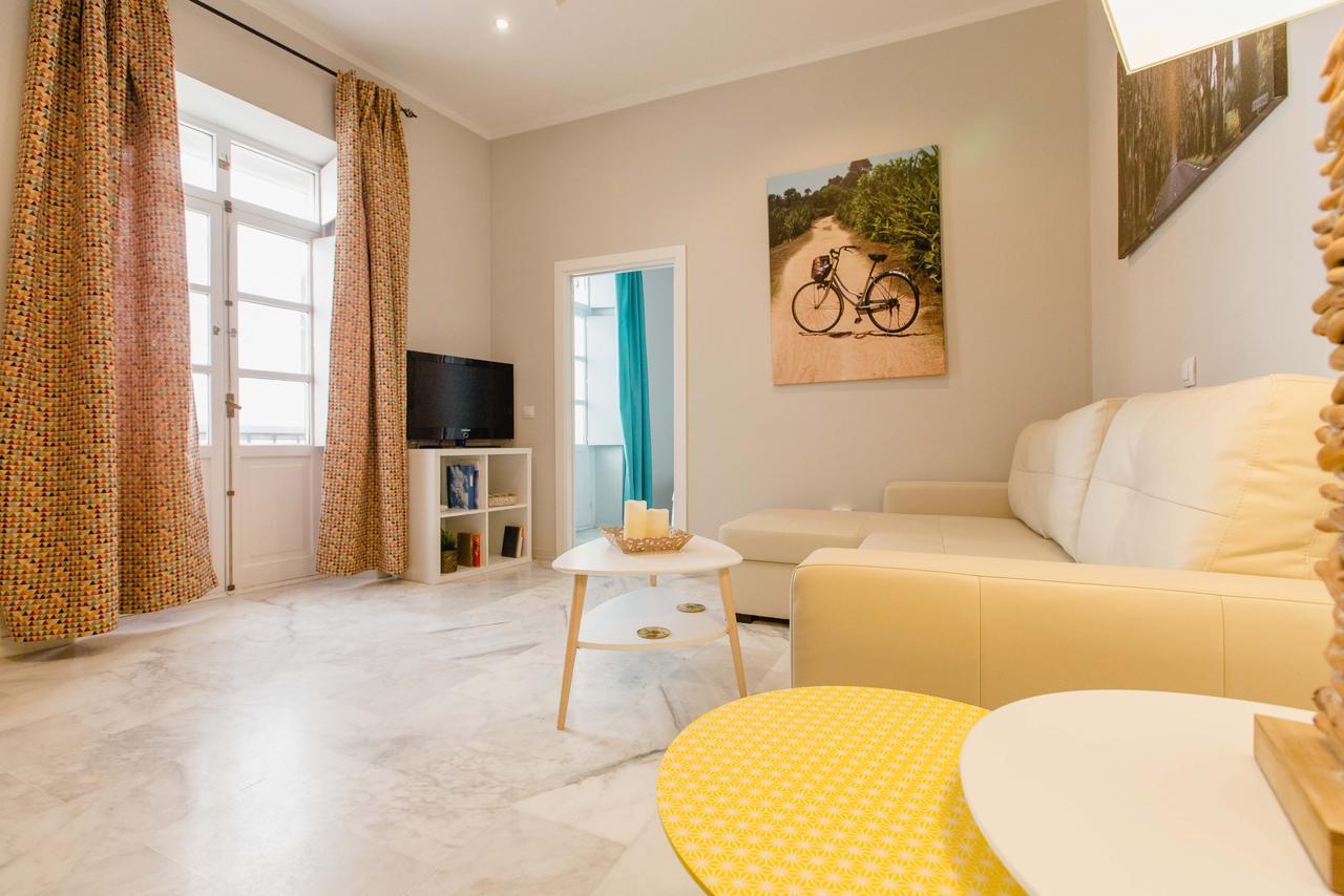 Apartamento La Casa Del Almirante 加的斯 外观 照片